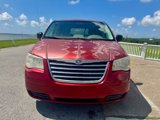 Used 2009 Chrysler Town & Country LX image 2