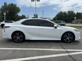 Used 2019 Toyota Camry SE image 5