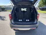 Used 2017 Ford Explorer XLT image 4