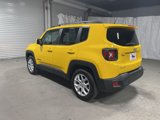 Used 2015 Jeep Renegade Latitude w/ Cold Weather Group II image 5