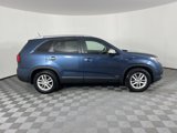Used 2014 Kia Sorento LX image 3