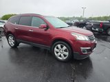 Used 2017 Chevrolet Traverse LT w/ Style and Technology Package image 2