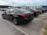 Used 2023 Nissan Altima 2.5 SV image 4