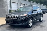 Used 2017 Jeep Cherokee Latitude w/ True North Edition image 2