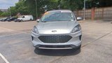 Used 2020 Ford Escape SE image 3