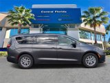 Certified 2023 Chrysler Pacifica Touring-L image 4