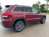 Used 2021 Jeep Grand Cherokee Limited image 3