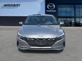 Used 2022 Hyundai Elantra SEL w/ Convenience + Premium Package image 2