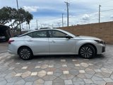 Used 2024 Nissan Altima 2.5 SV image 4