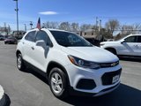 Used 2020 Chevrolet Trax LT w/ LT Convenience Package image 2