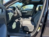 Certified 2025 Volvo XC40 B5 Core image 4