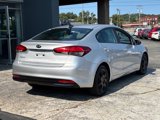 Used 2017 Kia Forte LX image 3