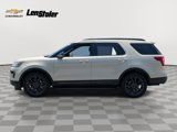 Used 2018 Ford Explorer XLT w/ Equipment Group 202A image 3