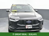 Used 2023 Ford Escape ST-Line image 4