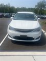 Used 2017 Chrysler Pacifica Touring-L image 2