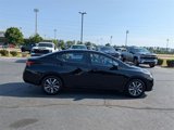 Used 2021 Nissan Versa SV image 2