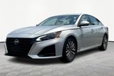 Used 2023 Nissan Altima 2.5 SV image 3
