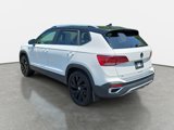Certified 2024 Volkswagen Taos SE image 5