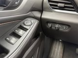 Used 2018 Chevrolet Traverse LT image 2