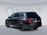 Used 2022 Volkswagen Tiguan SE R-Line image 4