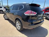 Used 2016 Nissan Rogue SV image 3