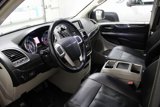 Used 2016 Chrysler Town & Country Touring image 3