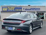 Certified 2022 Hyundai Sonata SE w/ Winter Weather Package image 5