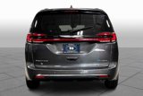 Used 2021 Chrysler Pacifica Touring-L image 4
