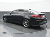 Used 2020 Kia Optima LX image 4