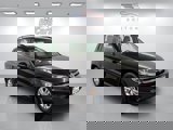 Used 2017 Volkswagen Tiguan S image 3