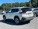 Used 2022 Nissan Rogue SV image 5