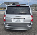 Used 2015 Chrysler Town & Country Touring image 5