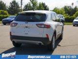 Used 2022 Ford Escape SE image 4
