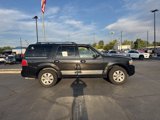 Used 2014 Lincoln Navigator 4WD image 2