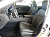 Used 2024 Lexus ES 300h w/ Premium Package image 2