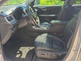 Used 2017 GMC Acadia SLT image 5