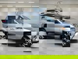 Used 2017 Toyota RAV4 LE image 2