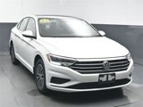 Used 2021 Volkswagen Jetta SE w/ SE Cold Weather Package image 2
