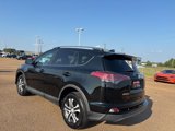 Used 2018 Toyota RAV4 LE image 2