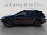 Used 2020 Jeep Cherokee Latitude Plus image 2