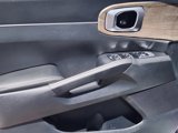 Used 2022 Kia Sorento S image 6