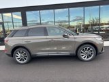 New 2025 Lincoln Corsair AWD w/ Equipment Group 101A image 2