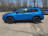 Used 2018 Jeep Cherokee Limited w/ High Altitude Package image 2