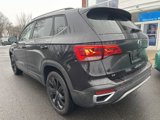 Certified 2024 Volkswagen Taos SE image 2