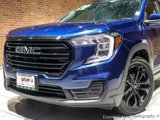 Used 2022 GMC Terrain SLE w/ Driver Convenience Package image 3