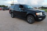 Used 2015 Ford Expedition XLT image 2