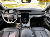 Certified 2024 Jeep Grand Cherokee L Limited image 6