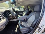 Used 2018 Toyota Camry L image 5