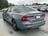 Used 2022 Volvo S60 B5 Inscription image 6