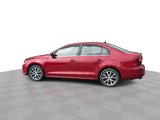 Used 2017 Volkswagen Jetta SE image 5